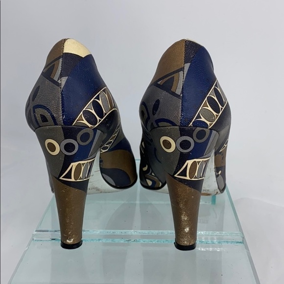 Emilio Pucci Sz 35 Signature Painted Leather Heels - Picture 12 of 12